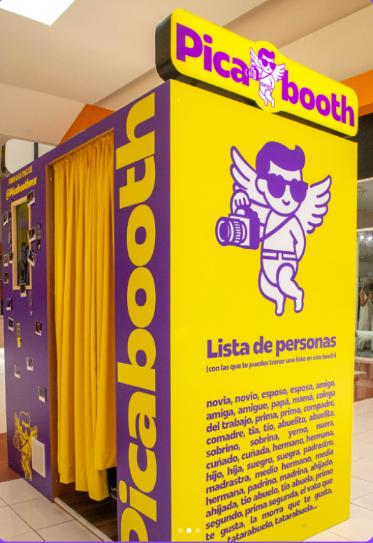 Cabina Picabooth instalada en un centro comercial